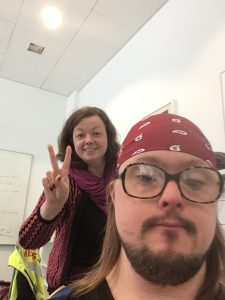 Kerstin och Mir på styrgruppsmöte